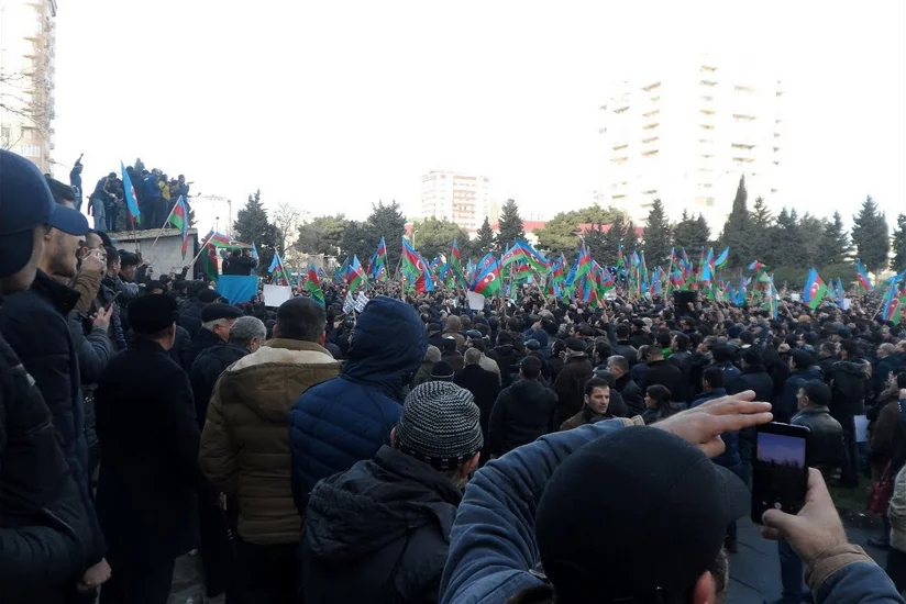 Deputatlar: Müxalifətin mitinqi effekt vermədi