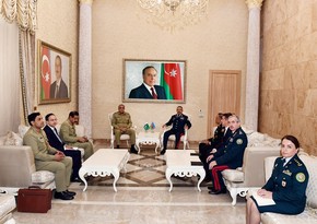 Elçin Quliyev Pakistan Quru Qoşunlarının komandanı ilə görüşüb