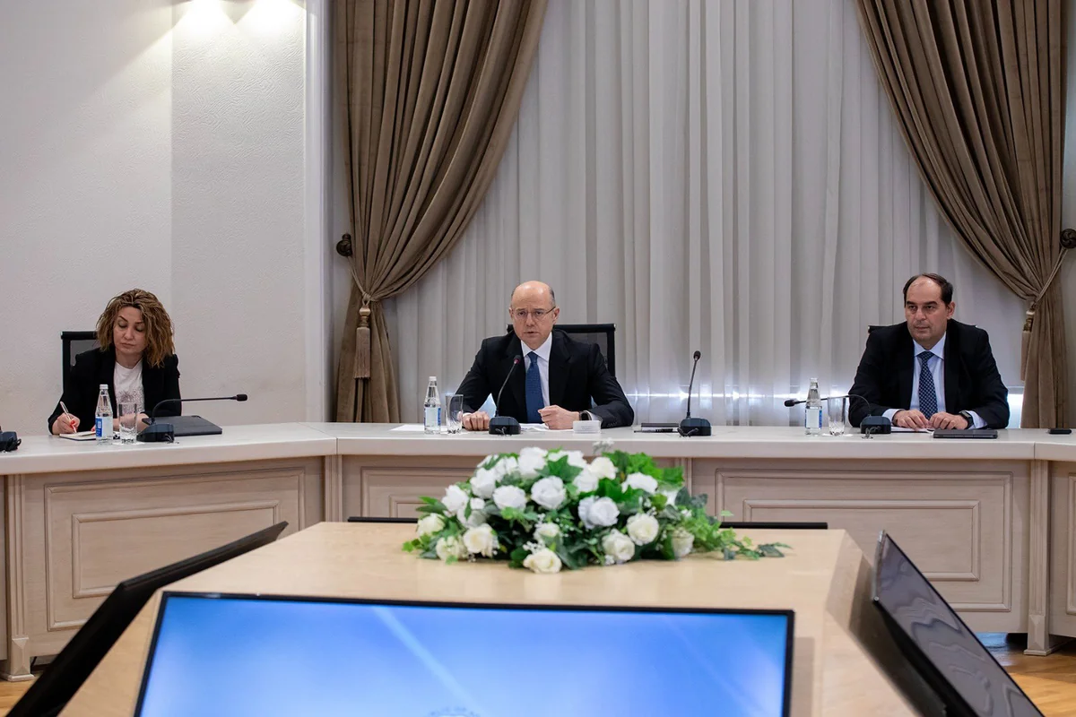 Azerbaijan discusses offshore wind energy with World Bank