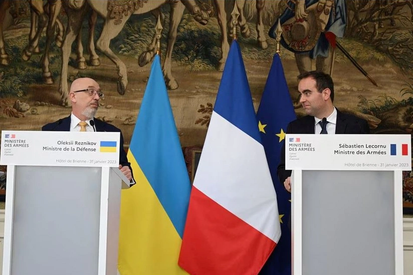 Главы Минобороны Украины и Франции провели переговоры в Париже