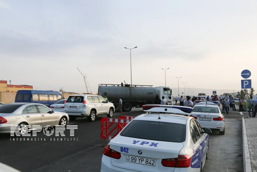 Rayon qeydiyyatında olan avtomobillərin Bakıya daxil olmasına qoyulan qadağanın tətbiqinə başlanılıb - FOTOREPORTAJ