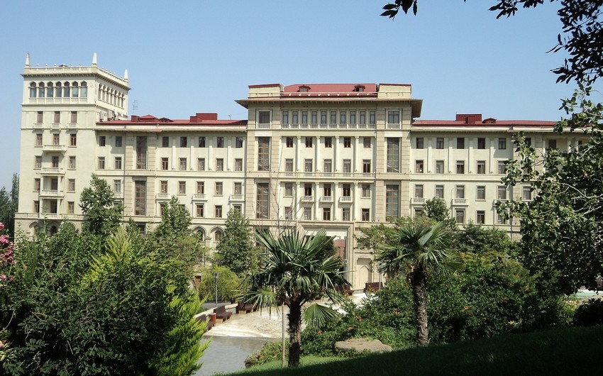 Azərbaycan hökumətinin hesabatı təsdiqlənib