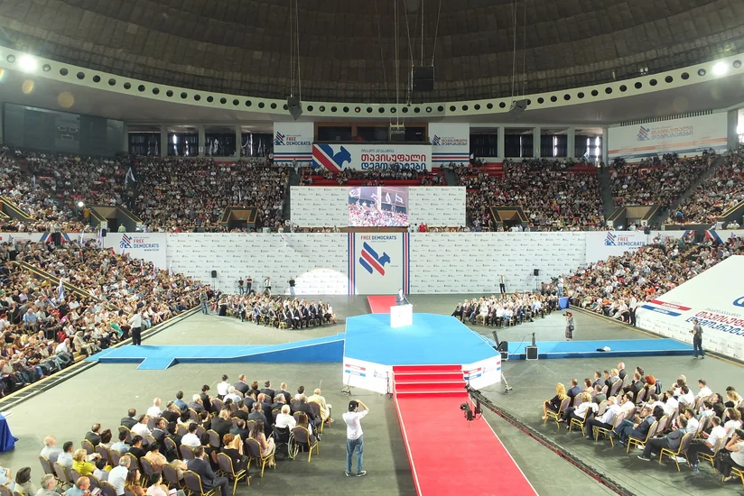 ​Gürcüstanın “Azad demokratlar” Partiyasının seçki siyahısında iki azərbaycanlının adı var