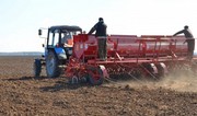 Азербайджан возобновил закупку сеялок из Китая