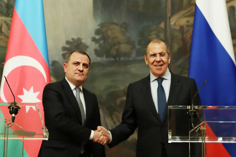 Azerbaijani, Russian FMs discuss upcoming high-level contacts
