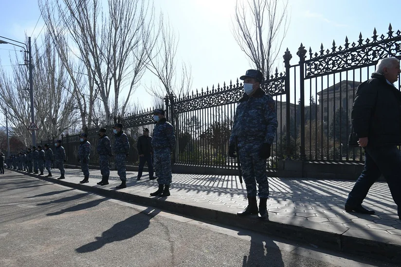 Правящая фракция сорвала заседание совета парламента Армении во второй раз