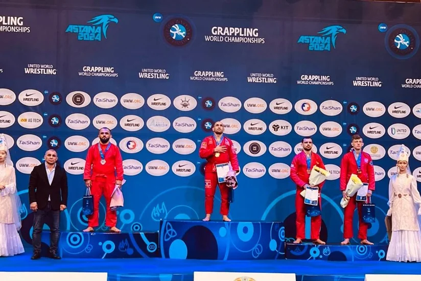 Azərbaycan qrapplinqçiləri dünya çempionatında doqquz medal qazanıblar
