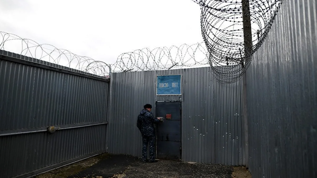 В результате конфликта в колонии в России пострадали 15 человек