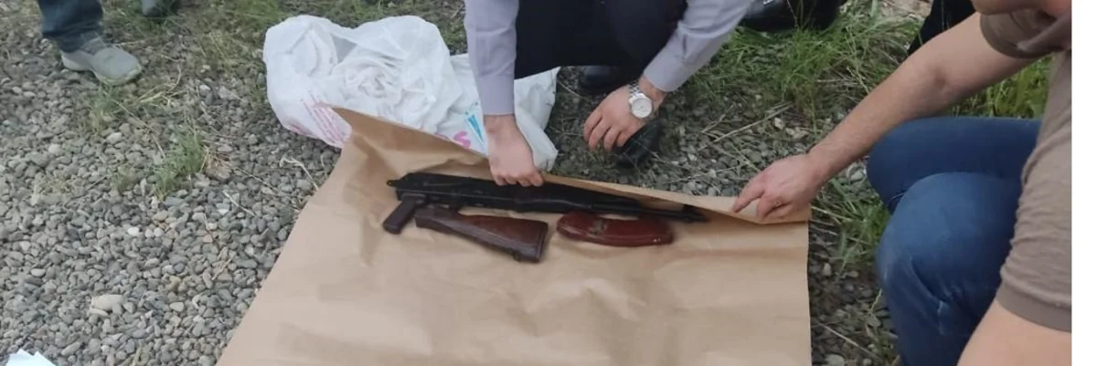 Goranboy sakinində avtomat və narkotik aşkarlanıb