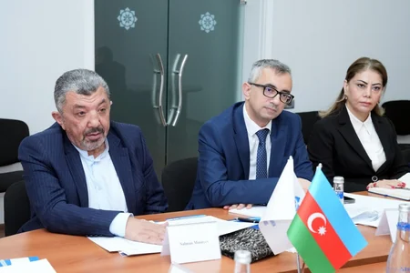 Mənəvi Dəyərlərin Təbliği Fondunun Himayəçilik Şurasının yeni tərkibdə ilk iclası keçirilib