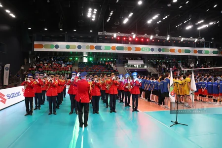 Kişi voleybolçulardan ibarət Azərreyl komandası ölkə çempionu olub