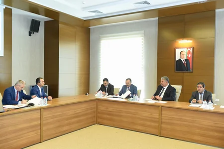 Azad Rəhimov vətəndaşlarla görüşüb