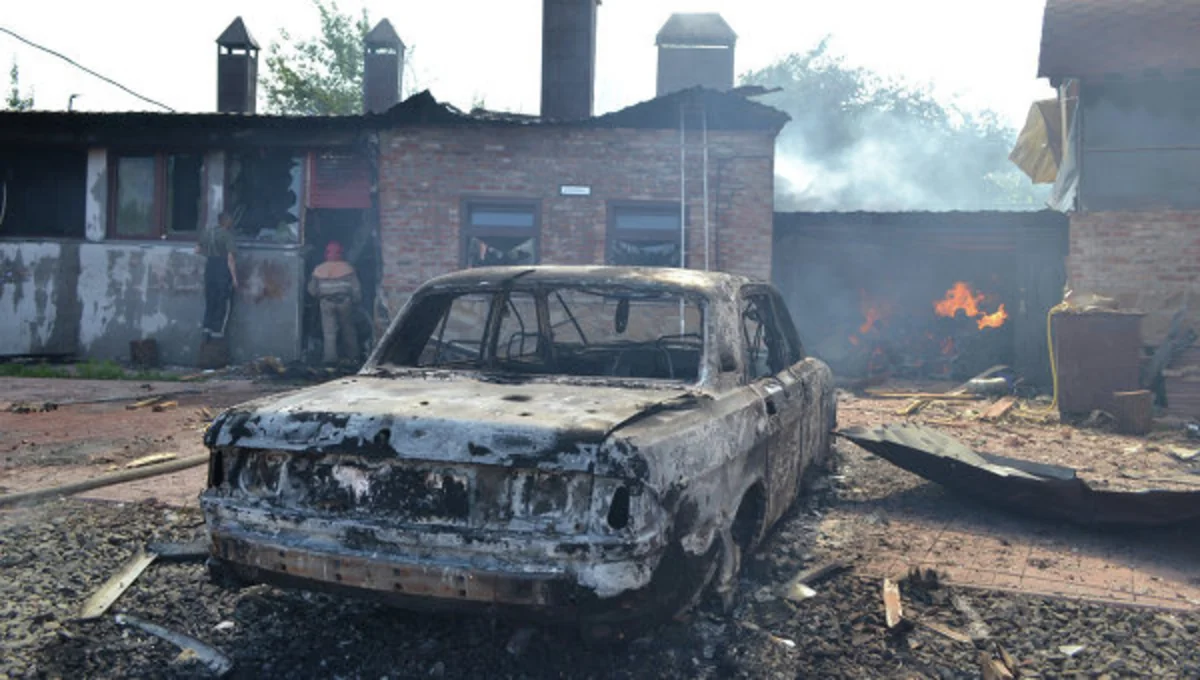 ​Luqansk kasset bombaları ilə atəşə tutulub