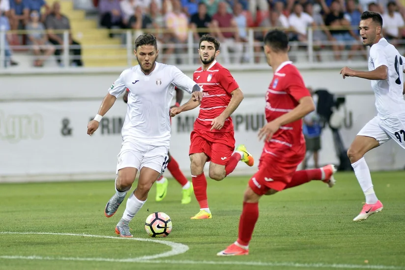 Səbailin rəqibi Zirəyə qol vuran futbolçunu transfer edib