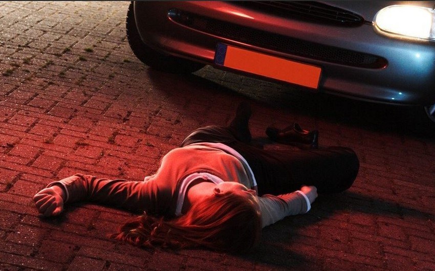 Bakıda 29 yaşlı piyadanı avtomobil vurdu