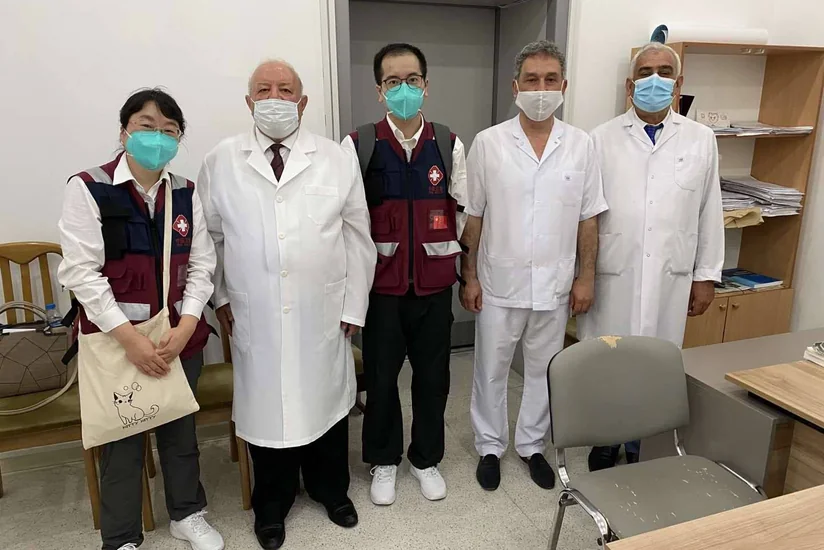 Çindən gələn həkimlər Respublika Klinik Xəstəxanasında olub