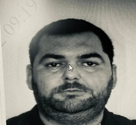 В Дашкесане задержаны повредившие исторический памятник искатели кладов