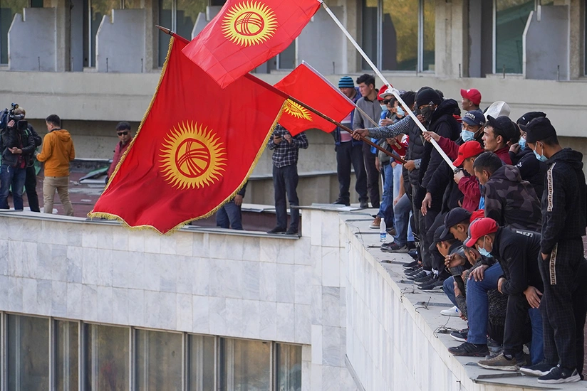 Bişkekdə fövqəladə vəziyyət ləğv edildi