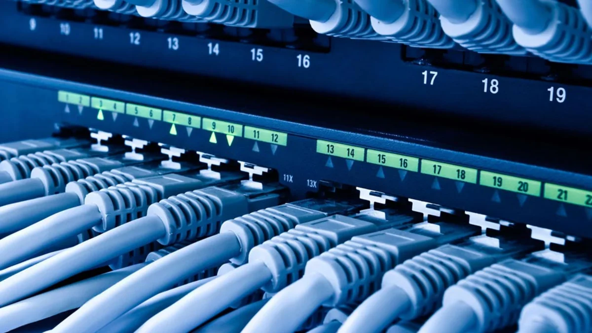 Azərbaycanda orta məktəblər fiberoptik kabellə internetə qoşulacaq
