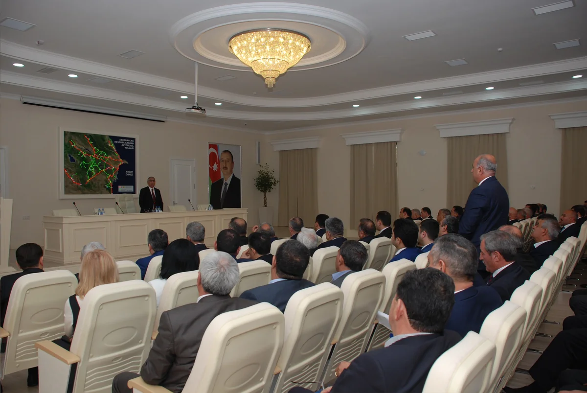 ​Azəryolservisdə iclas keçirilib