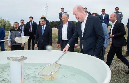 Nazir BP-nin regional prezidenti ilə birgə Samuxda ağac əkib