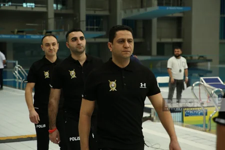 Dövlət qurumları arasında üzgüçülük yarışının açılış mərasimi keçirilib