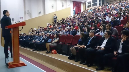 ​Bakıda şirkət rəhbərlərinin sammiti keçirilib