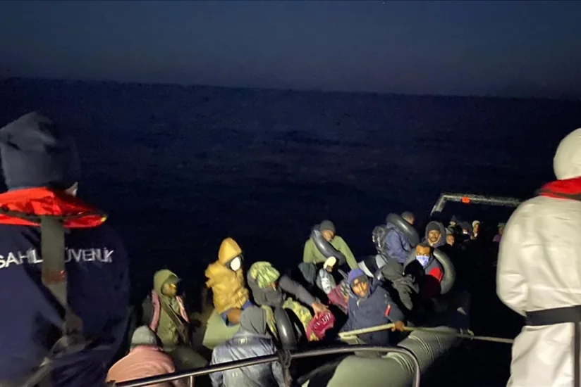 Береговая охрана Турции спасла десятки нелегальных мигрантов