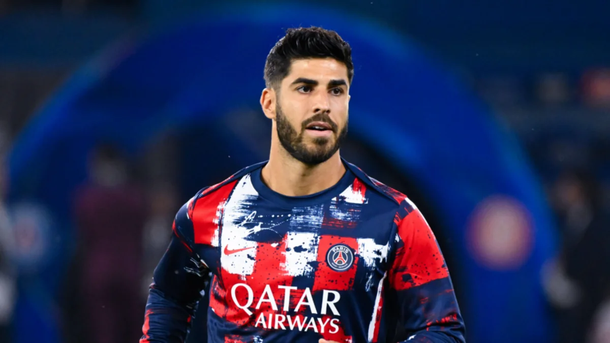 PSJ ispaniyalı futbolçusunu satışa çıxarıb