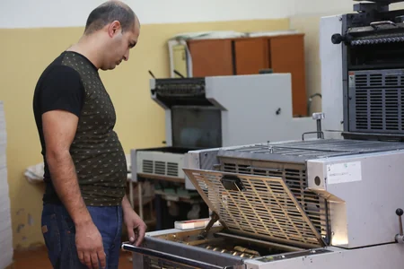 Milli Məclisə seçkilərlə bağlı səsvermə bülletenlərinin çapına başlanılıb - FOTOLAR