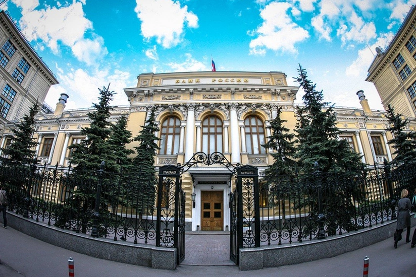 ЦБ РФ разрешил банкам продавать валюту без ограничений, кроме долларов и евро