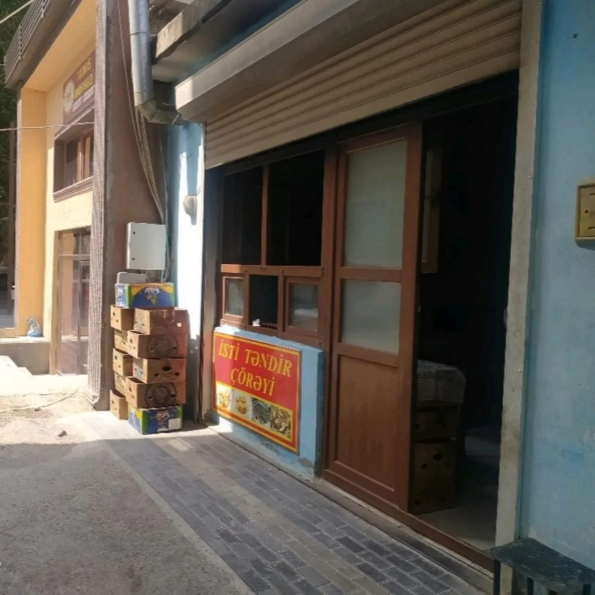 В Баку закрыта пекарня за антисанитарию