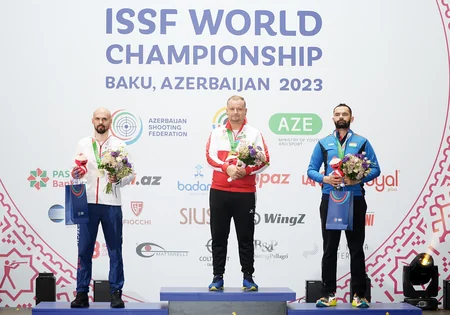 Австрийский стрелок завоевал золотую медаль на чемпионате мира в Баку