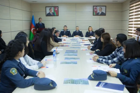 Prokurorluqda növbəti dəfə Açıq qapı günü təşkil olunub