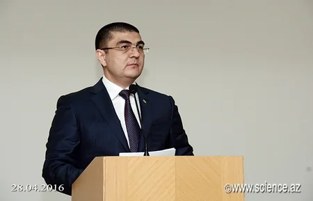 ​Türkmən şairi M.Fəraqinin Azərbaycan dilinə tərcümə edilmiş “Divan”ının təqdimatı olub
