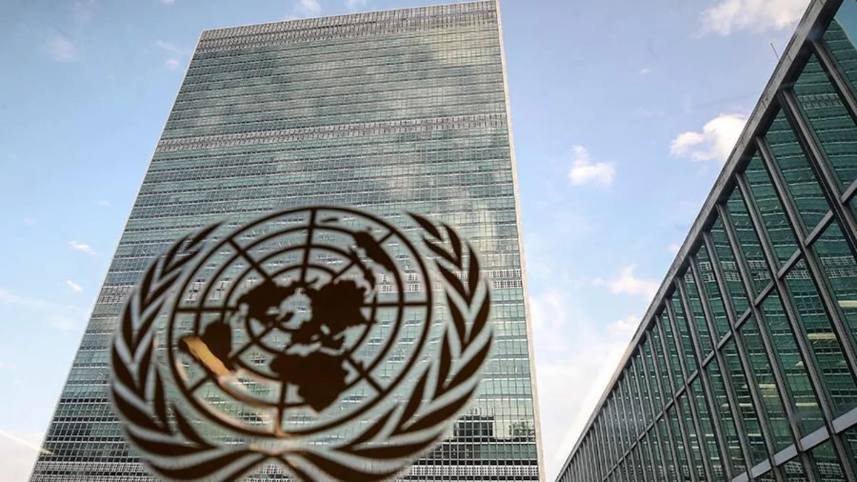 Заместитель генсека ООН посетит Украину
