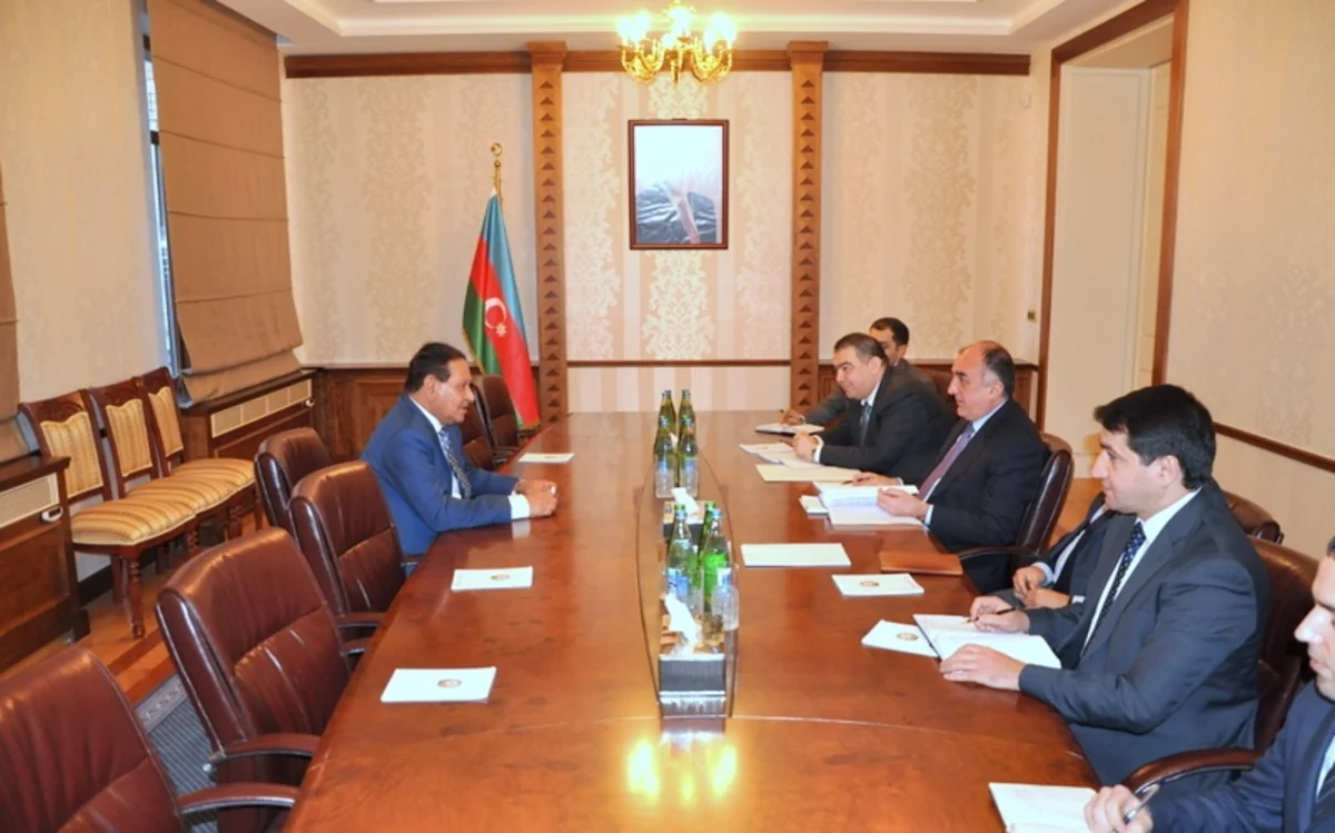 Elmar Məmmədyarov Qətərin yeni səfirini qəbul edib
