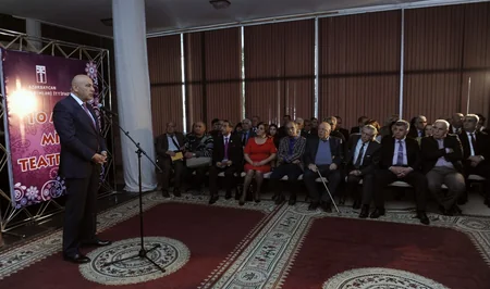 Milli Teatr Günündə sənət adamları mükafatlandırılıb - SİYAHI