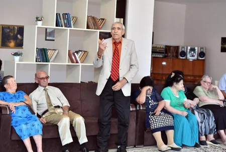 AGİN-in yaranmasının ildönümü münasibətilə Heydər Əliyevin məzarı ziyarət olunub