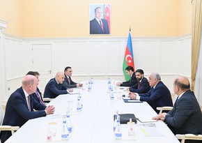 Премьер-министр Али Асадов встретился с делегацией ВР