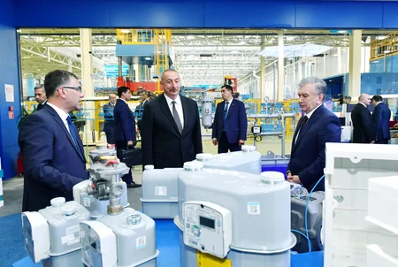 President Ilham Aliyev, President Shavkat Mirziyoyev view activity of Technopark LLC in Tashkent