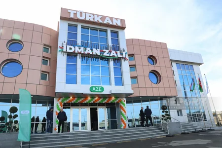 Türkan qəsəbəsində idman zalının açılışı olub