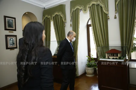 Emin Əmrullayevin Gürcüstana səfəri başlayıb