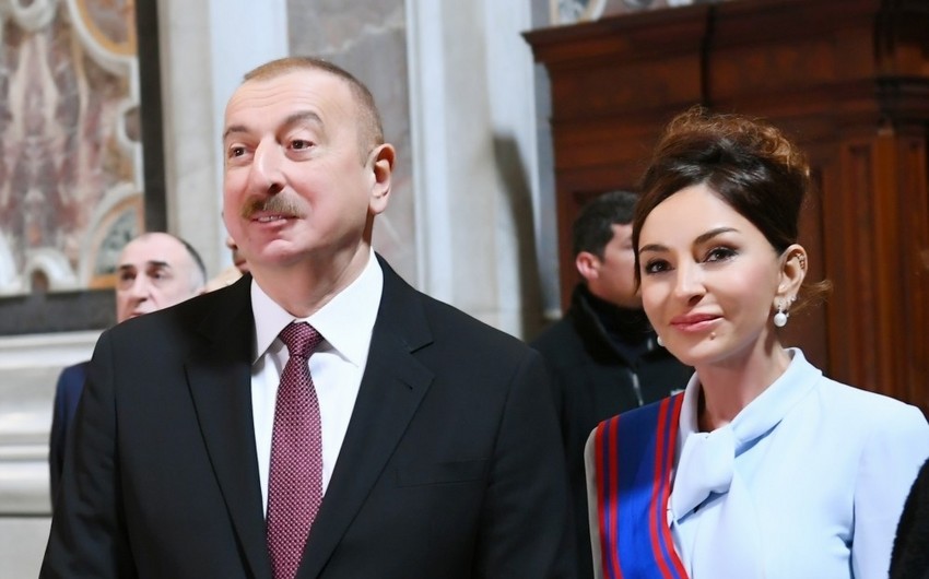 Prezident və birinci xanım Sikstin Kapellası və Müqəddəs Pyotr Kilsəsi ilə tanış olublar - FOTO