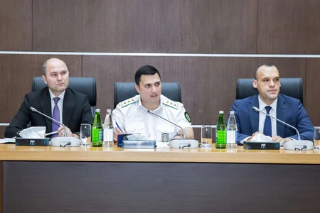 Azərbaycan gömrüyündə bəyanetmə zamanı yaranan çətinliklər müzakirə edilib