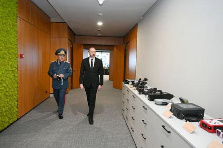 Prezident İlham Əliyev DGK-nın yeni inzibati binasının açılışında iştirak edib