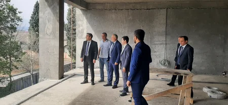 PFL rəhbərliyi Gəncə şəhər stadionunun vəziyyəti ilə tanış olub