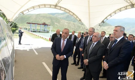 Али Асадов и Самир Нуриев посетили освобожденные территории