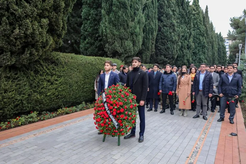 Молодежные организации почтили память общенационального лидера Гейдара Алиева