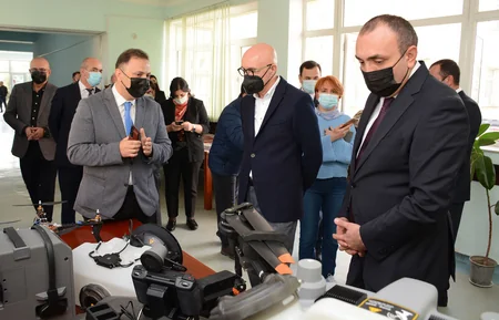 “Dron idarəedilməsi və dəqiq aqronomluq” üzrə təlimlər izlənilib